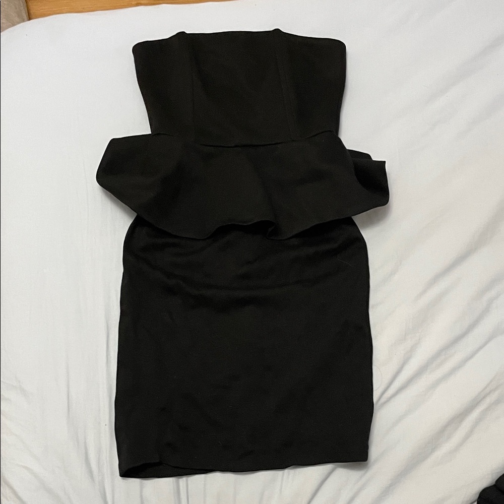 Alice + Olivia Black Strapless Peplum Dress